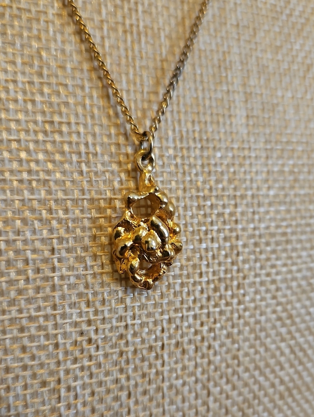 Gold-Tone Cluster Pendant Necklace